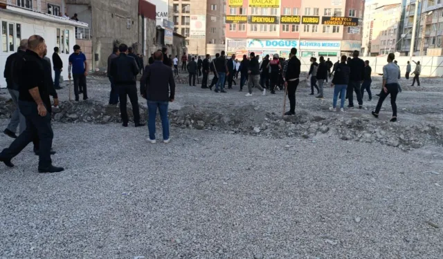 Van’da taşlı sopalı kavga: Çok sayıda kişi gözaltına alındı!