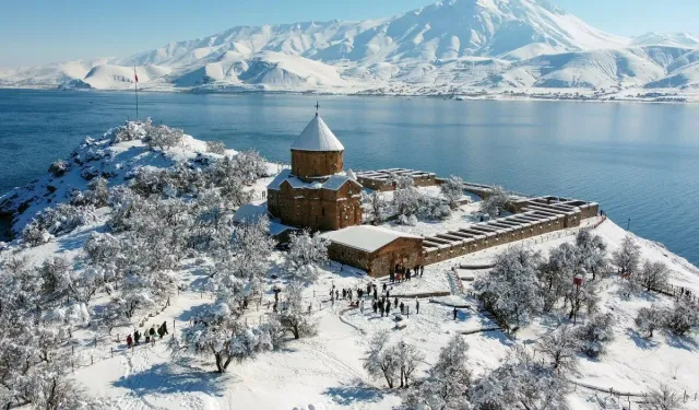 Van, kış turizminde yerinde sayıyor!