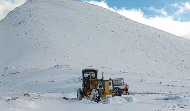 Van Büyükşehir Belediyesi’nin mesaisi erken başladı