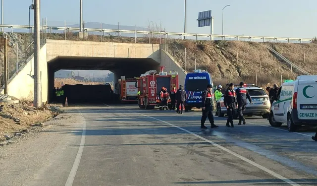 İşçi midibüsü devrildi: 4 işçi ölü, çok sayıda işçi yaralandı!