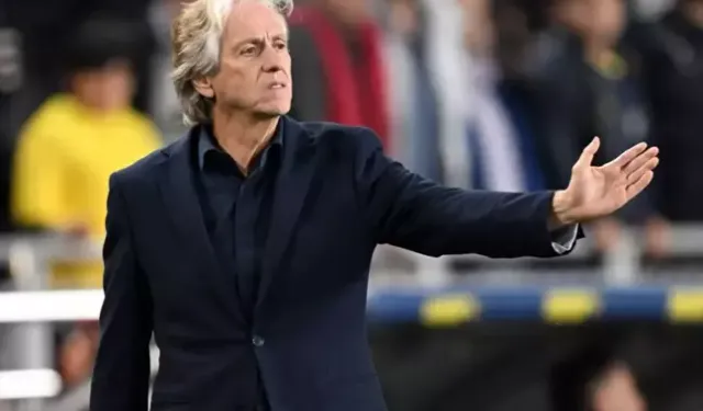 Jorge Jesus Neymar'ın kalemini kırdı