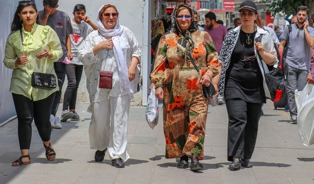 İranlı turist Van’a uğramıyor: Van'da turist sayısı belli oldu!