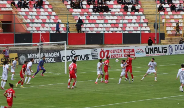 Aksarayspor-Vanspor play-off maçında ilk 11’ler belli oldu