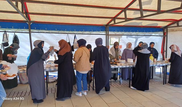 Van YYÜ’de elde edilen yardım Gazze’ye gönderilecek!