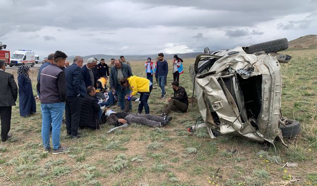 Van’da taziyeye giden otomobil takla attı; 1 ölü, 1’i ağır 4 kişi yaralandı!