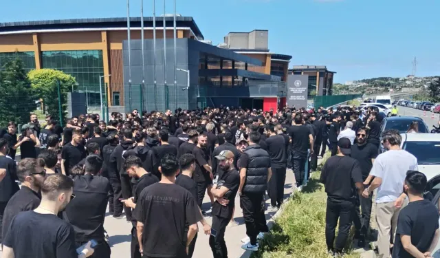 Futbolcular Riva'ya yürüdü: TFF'nin yeni kuralına büyük tepki!