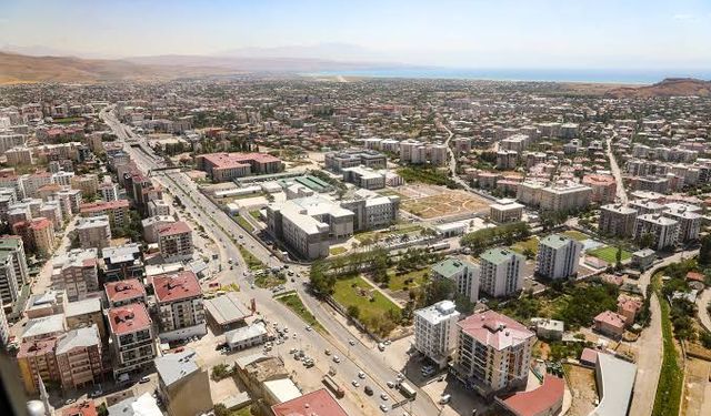Van’da 4 ilçenin kaymakamı değişti! İşte yeni atanan isimler…