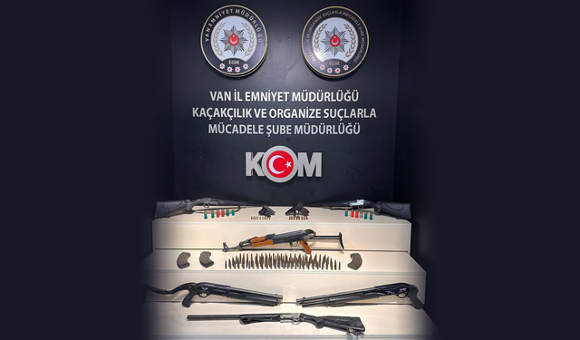 Van’da sosyal medyada silah fotoğrafı paylaşan 5 kişi yakalandı!