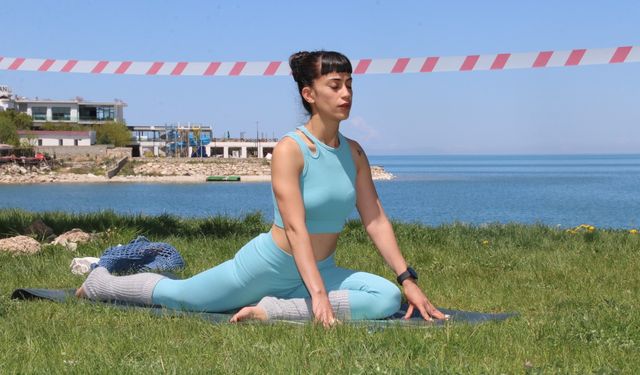 Van Gölü’ne karşı ücretsiz yoga etkinliği!