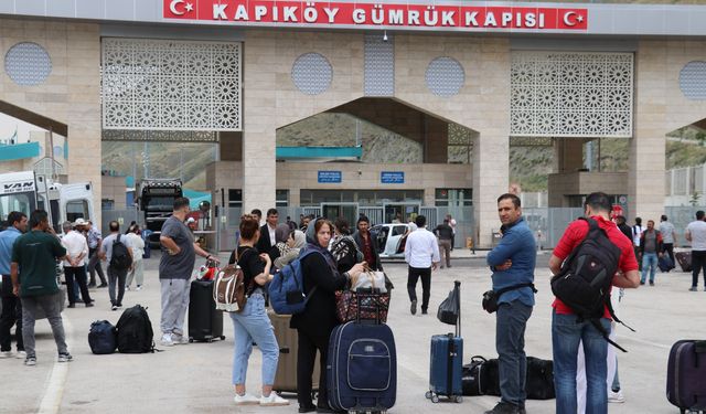 Van’daki İranlı turistlerden İsrail saldırılarına tepki!