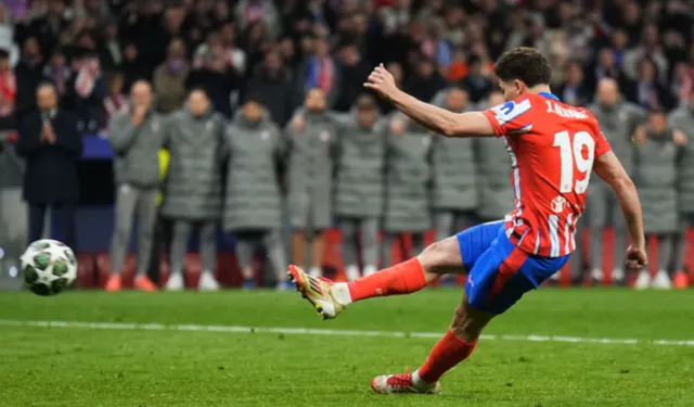 Futbolda penaltı atışının kuralı tamamen değişti!