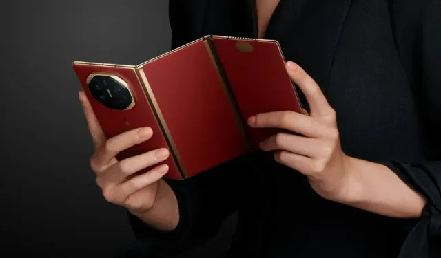 3'e katlanır telefon geliyor: Huawei tarih verdi!