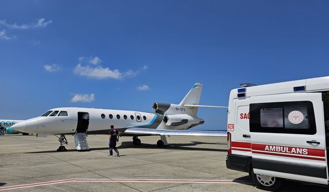 Van’da durumu ağır olan iki bebek ambulans uçakla Konya ve İstanbul’a sevk edildi!