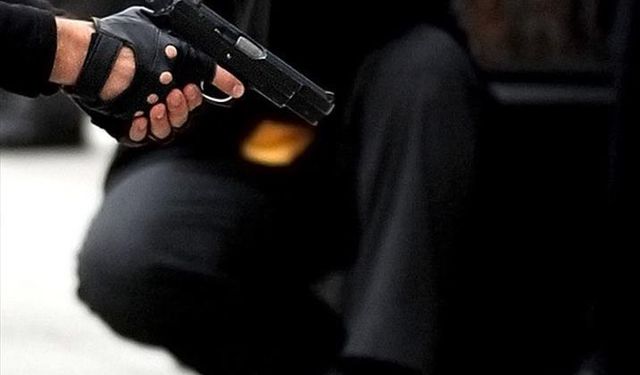 Silahlı saldırıda 2 polis öldü