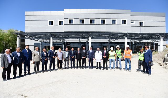 Van YYÜ’ye yakışır 4 yeni proje hızla yükseliyor!