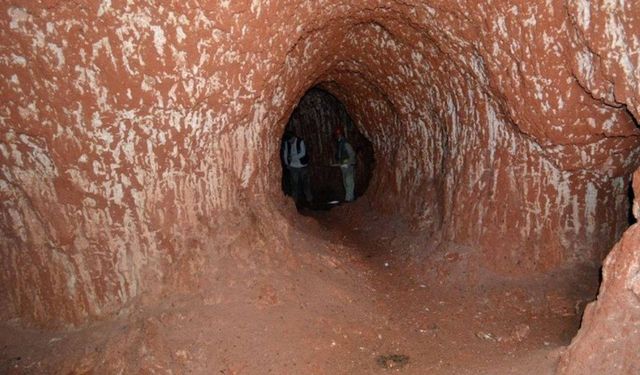 Binlerce yıllık gizem çözüldü: Dev yer altı tünelleri insan yapımı olmayabilir