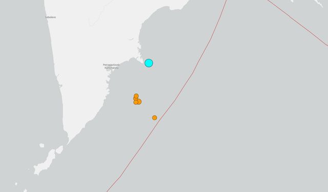 Kamçatka açıklarında 7.4 büyüklüğünde deprem