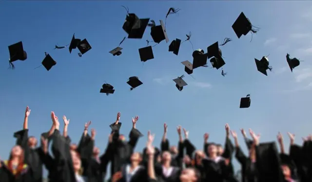 Üniversiteler 3 yıla mı düştü? İşte yeni sistem...