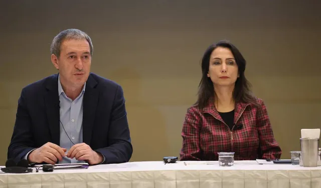PKK’nın Türkiye’den tamamen çekilmesine ilişkin DEM Parti’den ilk açıklama!