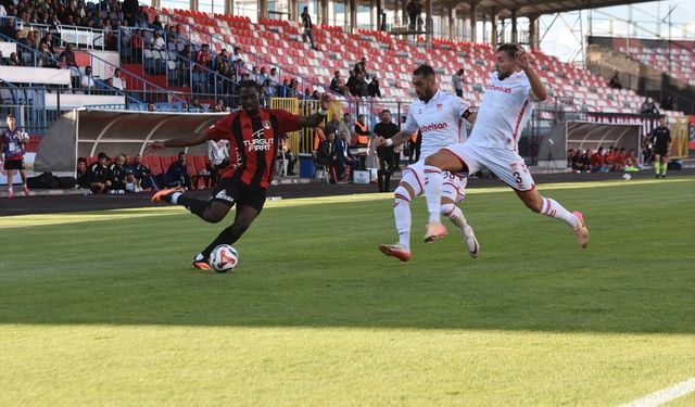 Sivasspor – Vanspor maçına FİFA kokartlı hakem atandı!