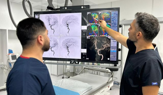 Van'da beyin anevrizması ameliyatsız yöntemle tedavi edildi!