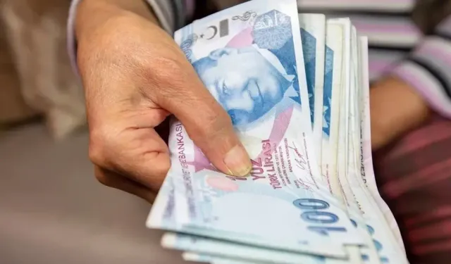 En düşük emekli maaşı ne kadar olacak? SGK uzmanı açıkladı!