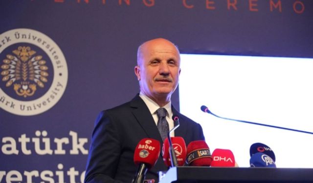 Üniversitelerde Yaz Okulanda sistem değişiyor! YÖK Başkanı Özvar açıkladı!