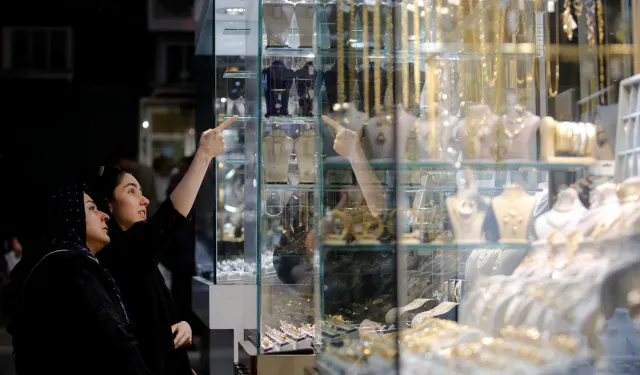 Altın’da zirve zamanı! Gram ve çeyrek altın fiyatları ne kadar oldu?