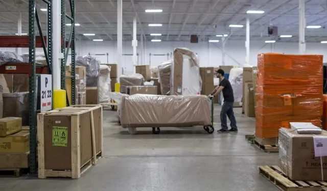 120 mağazalı 77 yıllık mobilya devi iflas etti!