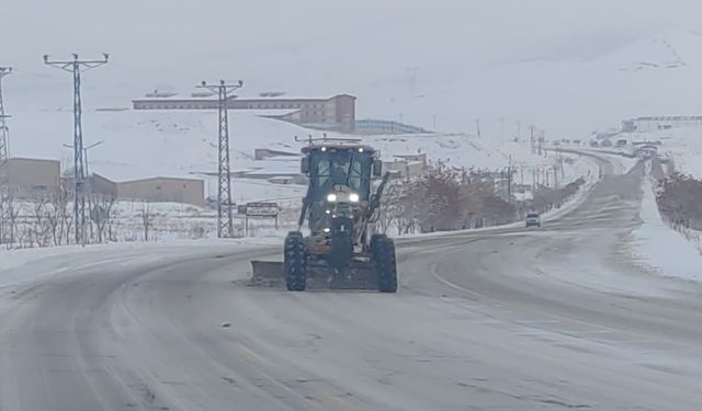 Van'da 90 mahalleye ulaşım sağlanamıyor!