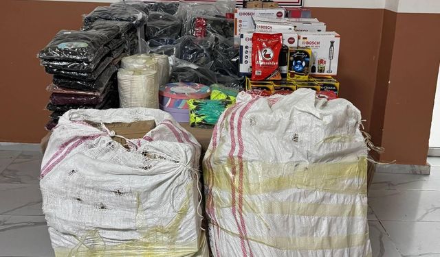 Başkale’de gümrük kaçağı malzeme ele geçirildi