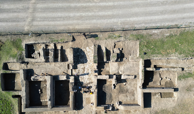 Van’da 150 yıllık oyun taşı bulundu