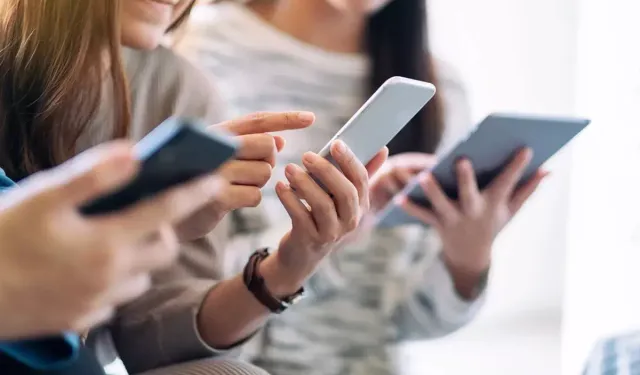 Cep telefonu aboneliğinde köklü değişim! Hatlar 3 ayda kapanacak