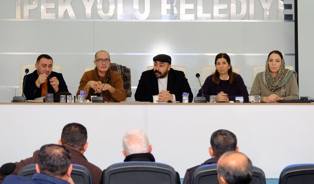 İpekyolu Belediye Yönetimi Muhtarlarla bir araya geldi!