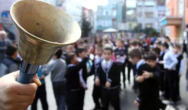 Okullarda yeni dönem: Eğitime başlama yaşı değişiyor