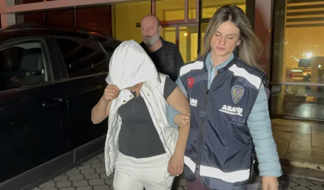 Aparatla kapıyı açtı, altın ve döviz çaldı!