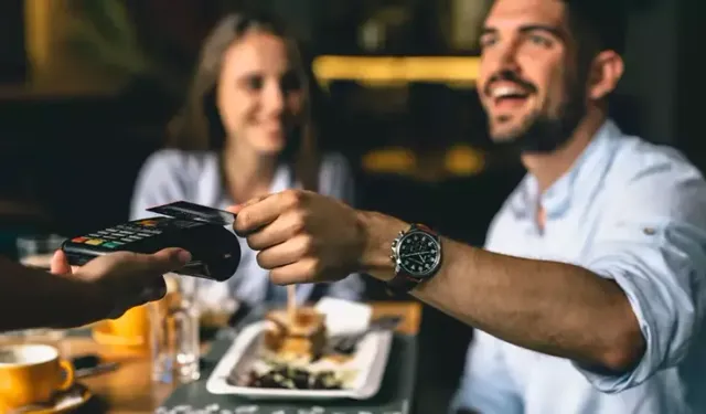 Van'da kafe ve restoranlarda yeni dönem: 3 yeni yasak getirildi!