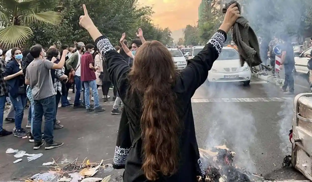 Van’ın yanı başında ortalık yangın yeri: Ölü sayısı 6 bin 500’ü geçti