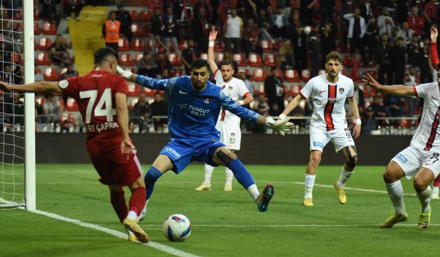 Şampiyon kaleci Vanspor’a veda etti: Yeni takımı belli oldu!