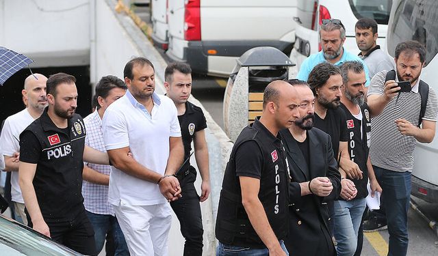 Van’da tutuklu bulunan Adnan Oktar'la ilgili çarpıcı detay: Bakan Gürlek ilk kez açıkladı!