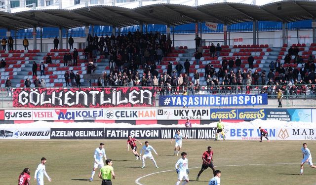 Vanspor’u İvan Cedric, ipten aldı!