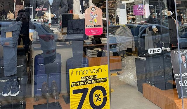 Vanlı esnaflardan bayram alışverişlerin yüzde 70 indirim!