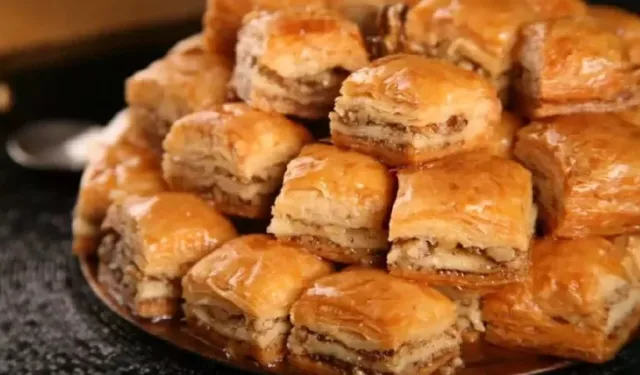 Hazırını unutturacak: Püf noktalarıyla bayram baklavası tarifi