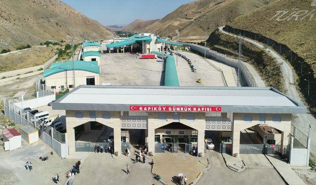 Van’daki sınır kapısı kapatıldı mı? O isimden açıklama geldi