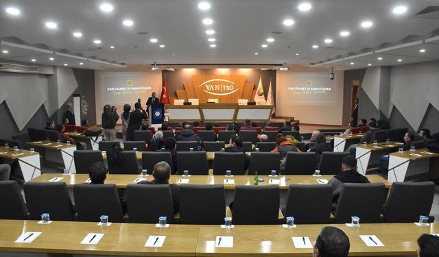 Van TSO Başkanı Takva, basın mensuplarıyla bir araya geldi