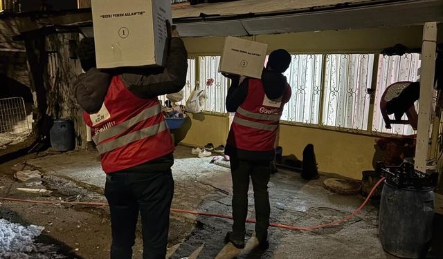 Van’da ihtiyaç sahibi ailelere gıda desteği!