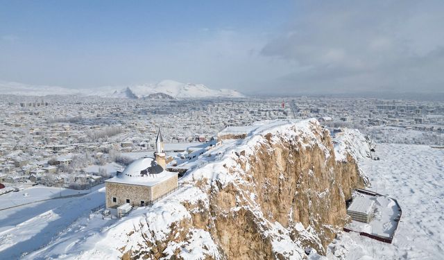 Ünlü seyahat yazarı Van’ı işaret etti