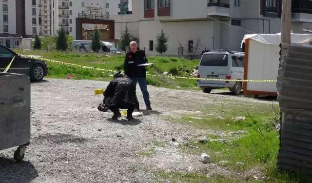 İki grup öğrenci arasında bıçaklı kavga: 5 yaralı!