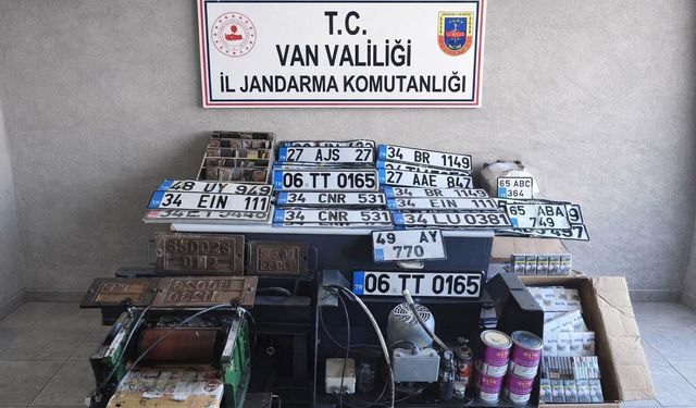 Van’da sahte plaka şebekesi çökertildi: 4 kişi gözaltına alındı!
