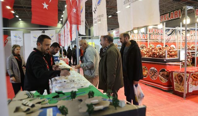 Van Büyükşehir Belediyesi, bölgenin en büyük tarım fuarında yerini aldı